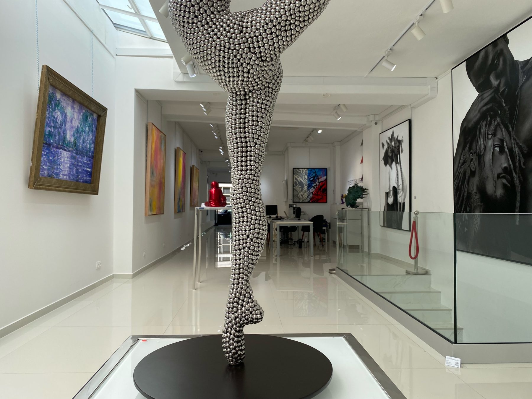 Ballerina by Valay Shende, view 13