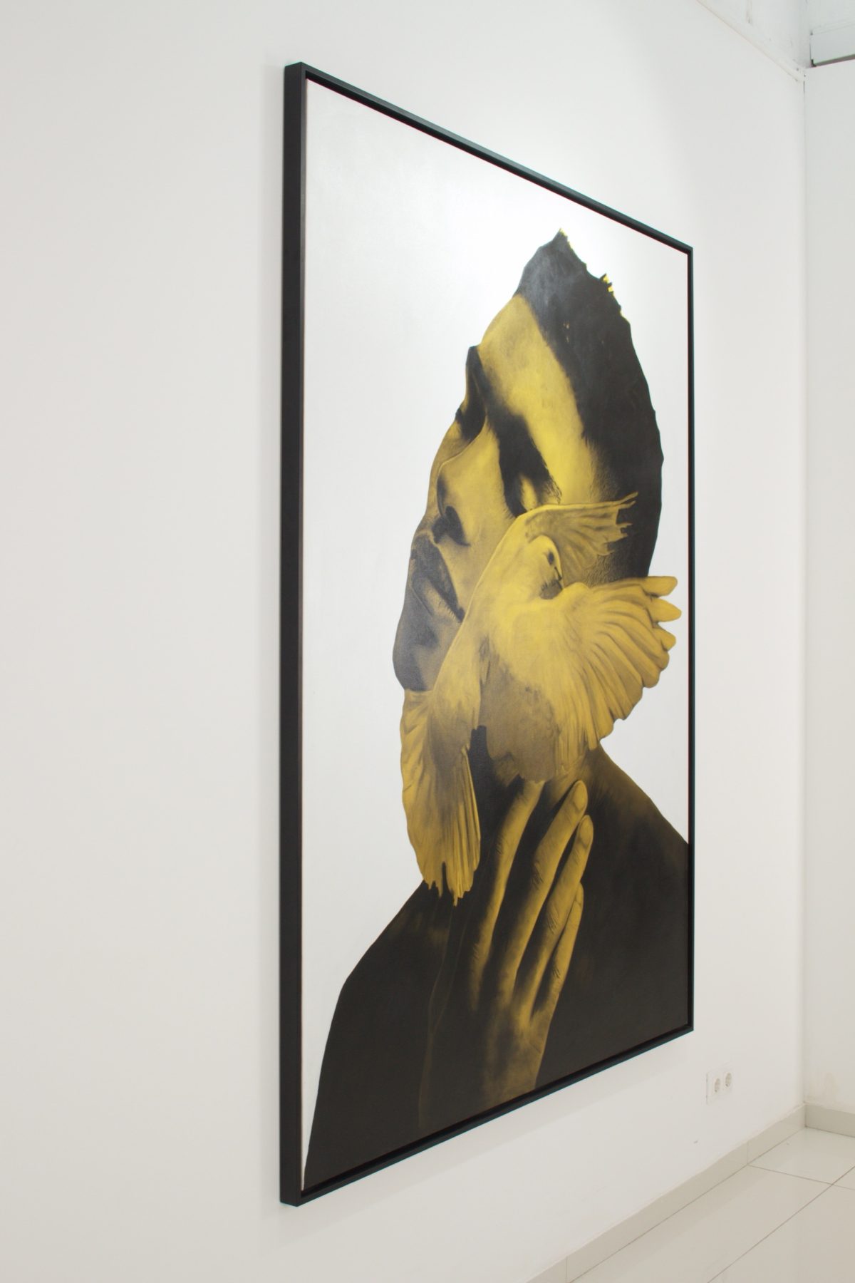 Heavy like the force between us by Ritchelly Oliveira, view 2
